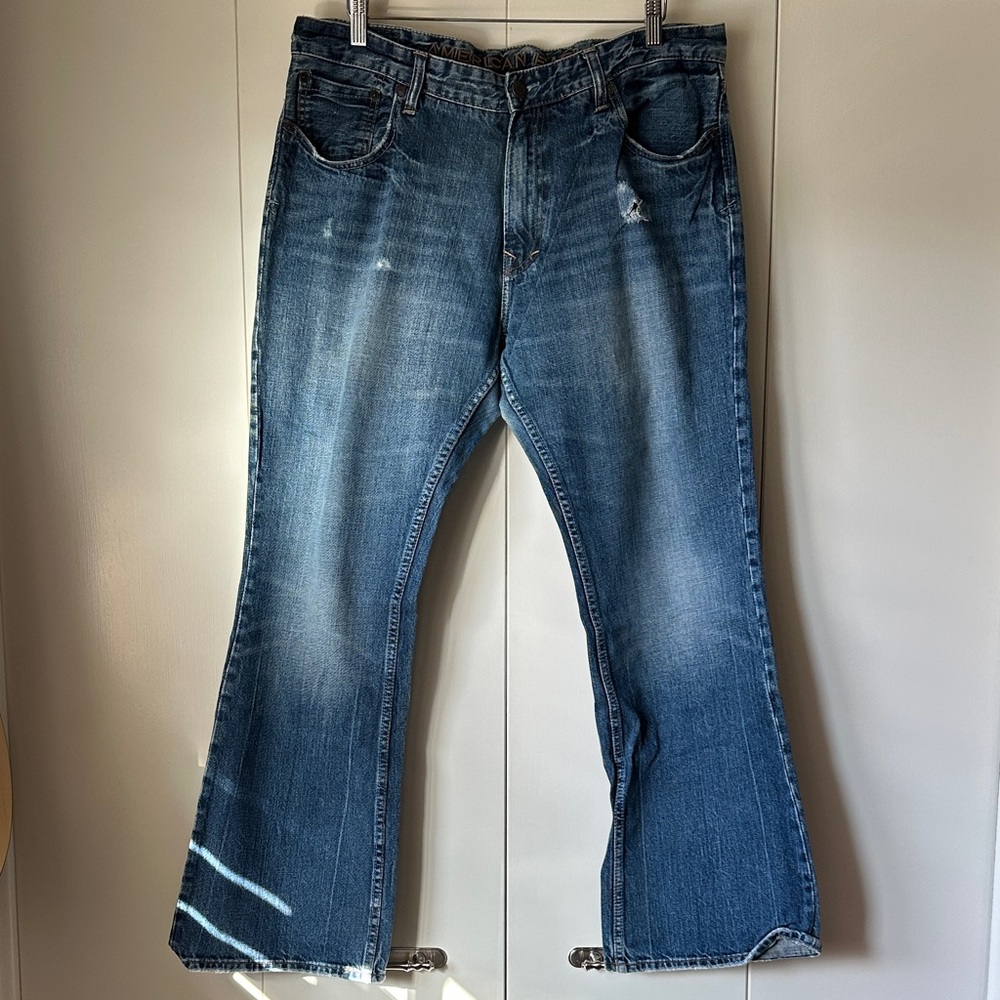 American Eagle Men’s Low Rise Boot Cut Jeans 36 x 32